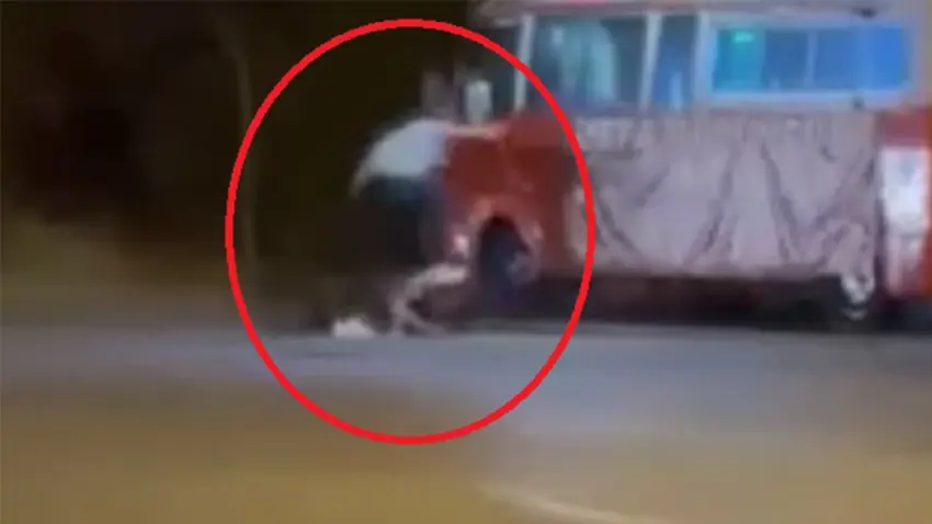Hesap yüzünden seyyar köfteciyi başına kaldırım taşıyla vurarak öldürdü haberinin görseli