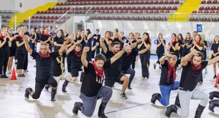 İzmir’de zeybek bilmeyen kalmayacak