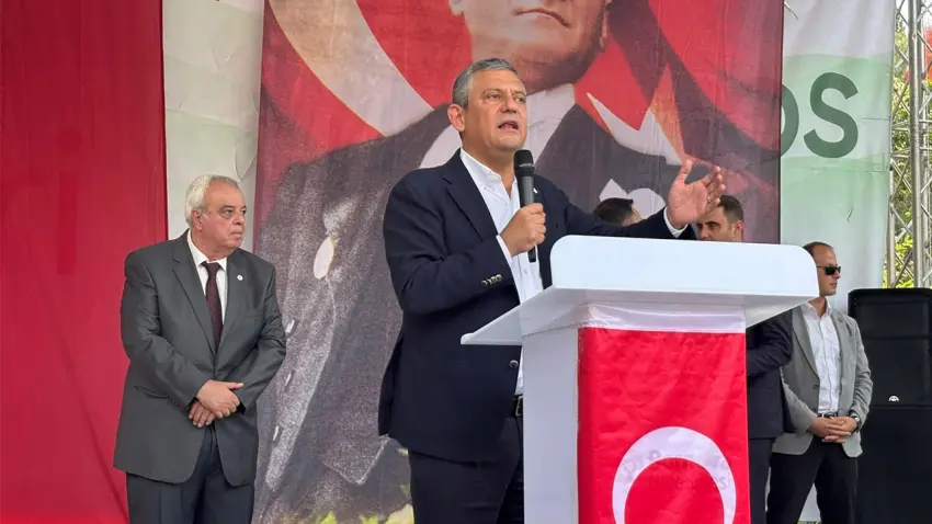 Özel'den iktidara salvo: Kara düzeninizi yıkacağız haberinin görseli