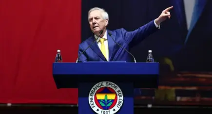 Aziz Yıldırım’dan mali genel kurulda sert eleştiriler: Fenerbahçe’nin malına çökme var