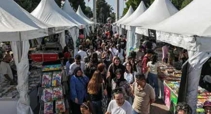 İZKİTAP’ta son gün: Binlerce kitapsever yazarlarla buluştu
