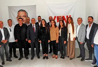 Lal Denizli'den Çeşme'de demokrasi vurgusu: Değişim aşağıdan yukarıya olmalı