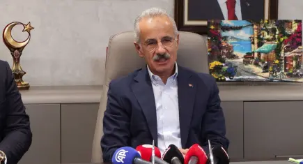 Uraloğlu İstanbul için bin kilometrelik metro ağına dikkat çekti