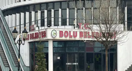 Bolu Belediyesi kooperatifine zimmet soruşturması: Aralarında şirket müdürlerinin de olduğu 9 gözaltı