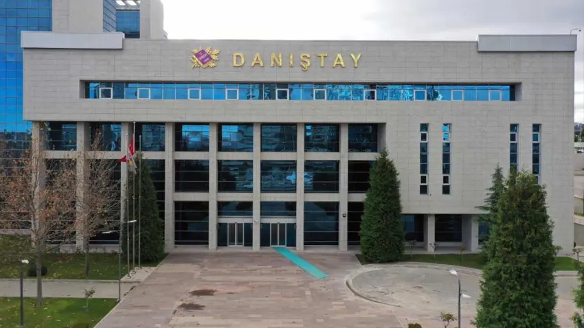 Eğitim-İş duyurdu: Deprem tazminatında kapsam dışı bırakılan iller için dava kazanıldı haberinin görseli