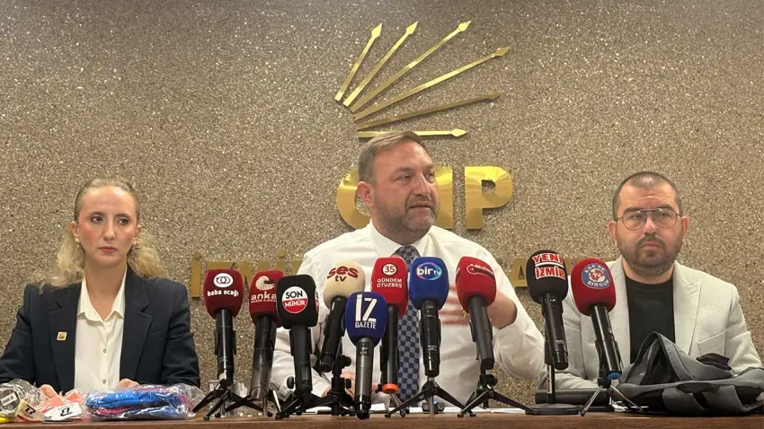 Gümrükçü’den Onur Emrah Yıldız açıklaması: Maçın ortasında takım değiştirmek doğru değil haberinin görseli