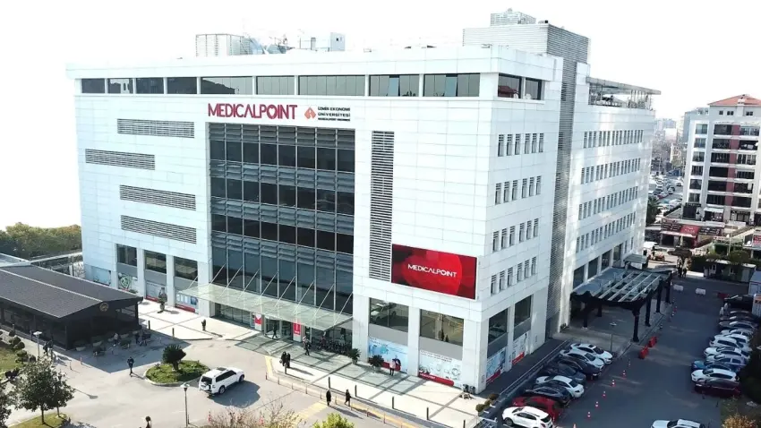 İEÜ Medical Point Hastanesi Yeşil Hastane projesiyle finalde haberinin görseli