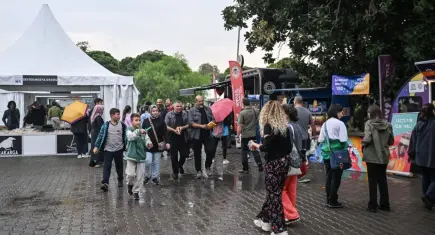 İZKİTAP - 8. İzmir Kitap Fuarı yağmura rağmen rekor katılımla sona erdi