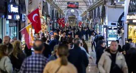 Kapalıçarşı'da milyonluk vurgun: Kasayı boşaltıp mutfak malzemeleri doldurmuş, eşine ‘Çin'e gidiyorum’ demiş