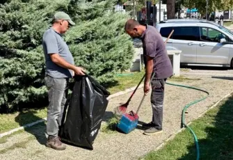 Menderes Belediyesi'nden çevre temizliği