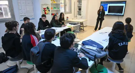 Bornova’da genç mucitler bilim ve teknolojiyle buluştu