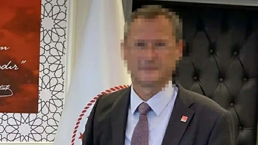 Çin'de gözaltındaki Fethiye Belediye Meclis Üyesi CHP'den ihraç edildi haberinin görseli