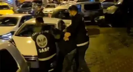 İstanbul'da haraç operasyonu: Ünlü yapımcı ve kızından 3,5 milyon euro istediler
