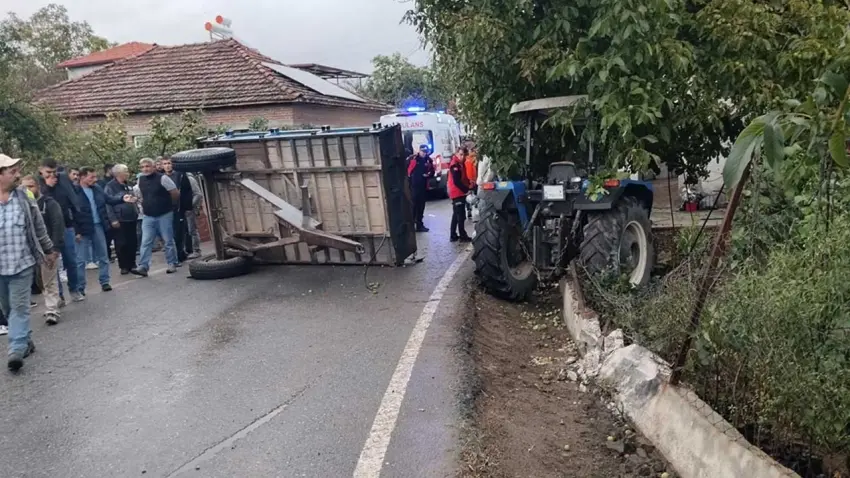 Tarım işçilerini taşıyan römork devrildi: 23 yaralı haberinin görseli