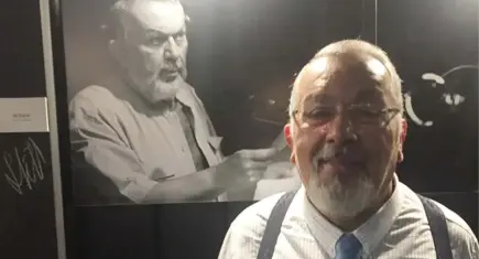 Tiyatro ve seslendirme sanatçısı Ali Hürol yaşamını yitirdi