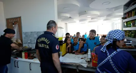 Torbalı’da okul kantinlerine sıkı denetim