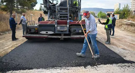 Bornova’da Karacaoğlan’ın yol çilesi sona eriyor