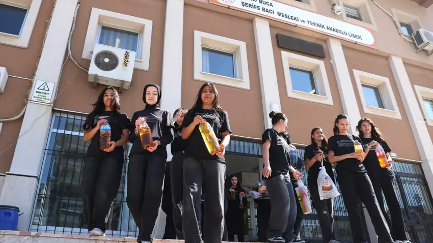 Buca’da 120 bin litre atık yağ geri dönüşüme kazandırıldı haberinin görseli
