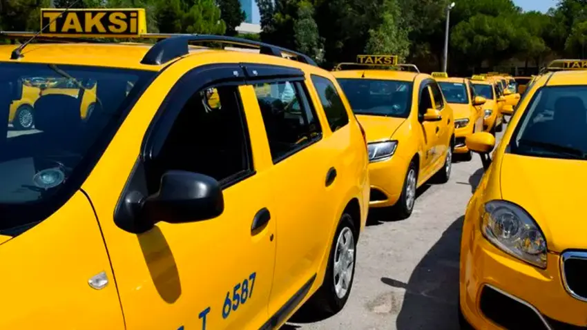 İzmirli taksicilerden korsan taşımacılığa karşı yeni hamle haberinin görseli