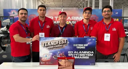 Üniversite öğrencilerinden TEKNOFEST’te ödül getiren proje