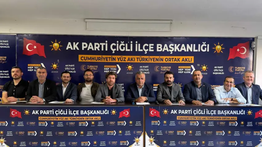 AK Parti Çiğli İlçe Başkanı Oktay Özdemir:Çiğli’de yeni dönem, hizmet dönemi haberinin görseli