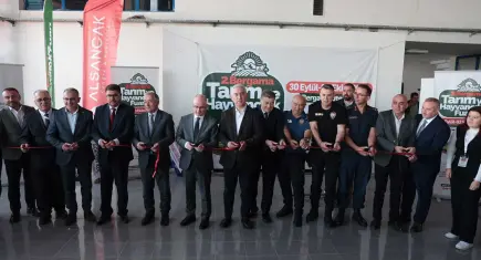 Bergama’da tarım ve hayvancılık fuarında zeytincilik buluşması