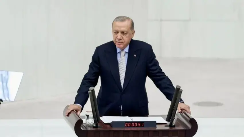 Cumhurbaşkanı Erdoğan'dan fon soruşturması açıklaması haberinin görseli