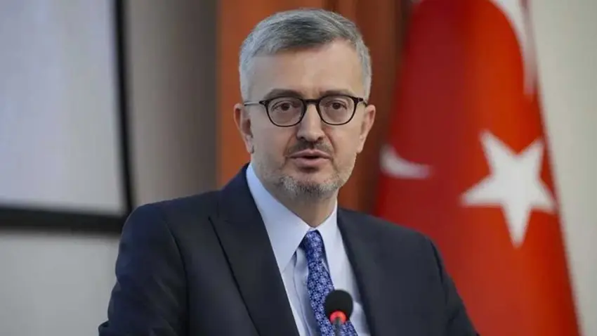 İletişim Başkanı Duran: Yeni Parti Grubunun salonu terk etmesi ciddi bir saygısızlıktır haberinin görseli