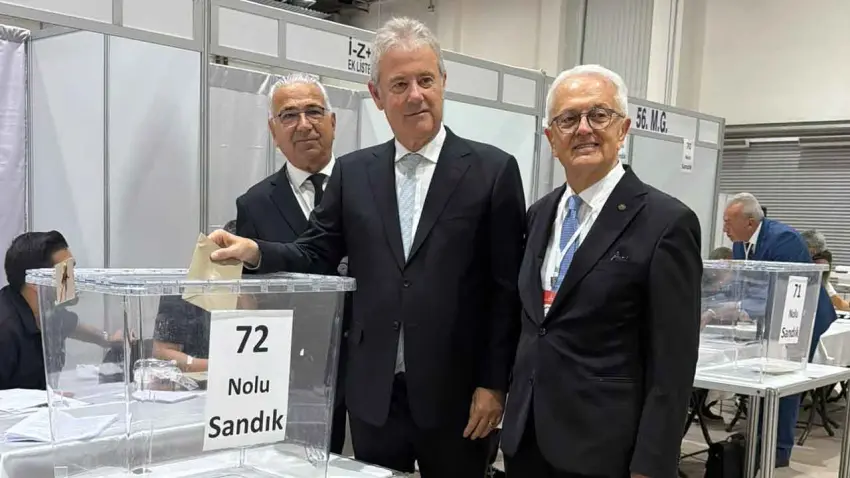 İZTO’da seçimler başladı haberinin görseli
