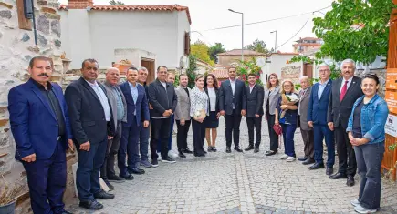 Narlıdere’de muhtarlar buluşması: “Muhtarlarımız başımızın tacı”