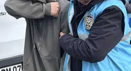 Ortaokul öğrencisini darp edip sosyal medyada paylaştılar: 3 lise öğrencisi gözaltına alındı