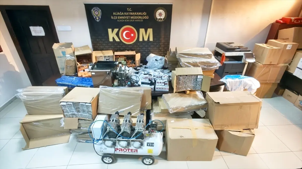 İzmir'de kaçakçılık operasyonu: 15 şüpheli yakalandı görseli