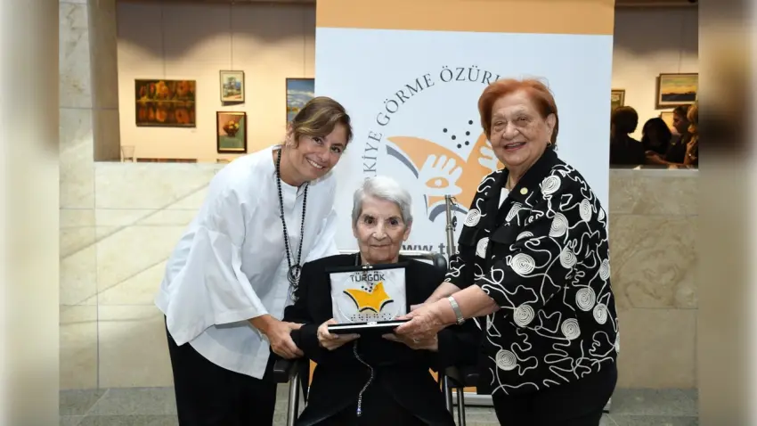 Renklerin yolculuğu iyiliğe dönüşecek haberinin görseli