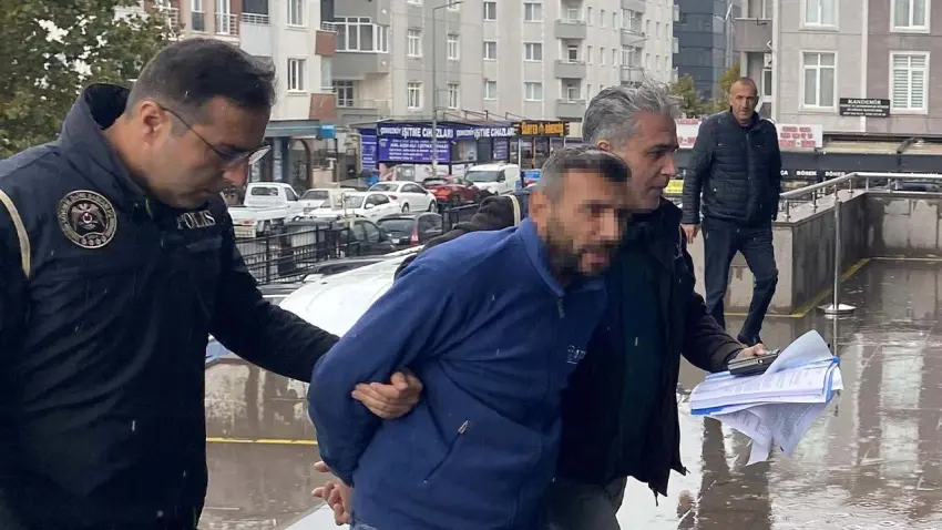 Türk Bayrağını çöpe atıp ‘vatan hainleri’ diye paylaşım yapan şüpheli tutuklandı haberinin görseli