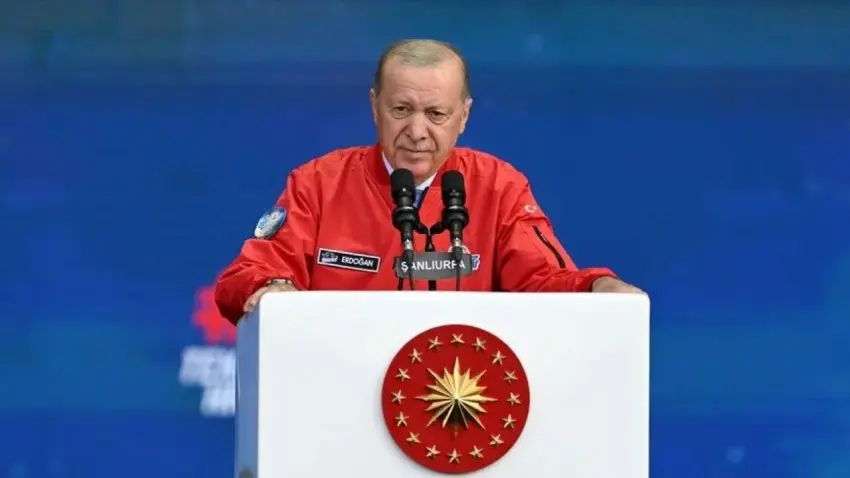 Cumhurbaşkanı Erdoğan'dan Şanlıurfa'da TEKNOFEST mesajı: Savunma sanayisinde tam bir devrime imza atıyoruz haberinin görseli