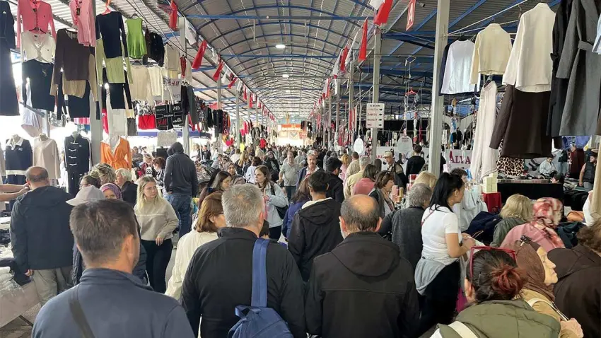 Edirne'de gurbetçi sezonu bitti, Bulgar turistler akın etti haberinin görseli