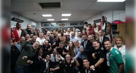 Karşıyaka evinde zaferle başladı