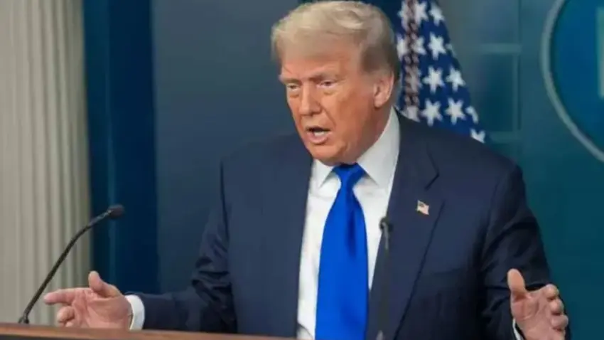 Başkan Trump’tan çarpıcı İran açıklaması: İran konusunda karar verme aşamasındayım haberinin görseli