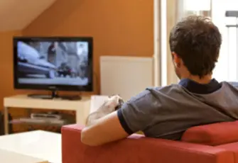 Bugün televizyonda ne var? 4 Ekim Pazar TV yayın akışı: Bugün hangi diziler ve programlar var?