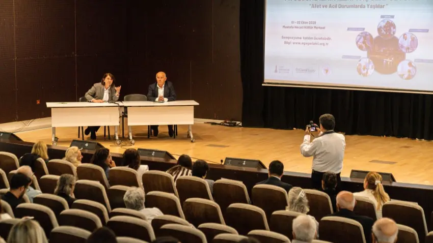 İzmir’de “Yaş Dostu İzmir Afet Eylem Planı” için hazırlık başladı haberinin görseli