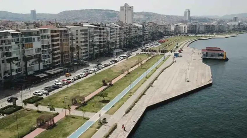 İzmir'e sıcaklar geri geliyor haberinin görseli