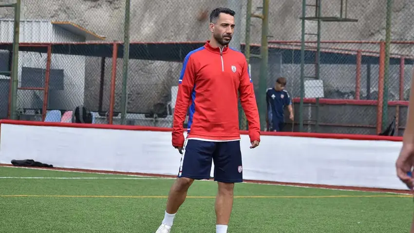 Altınordu, Yılmaz Özeren'i bırakmadı haberinin görseli