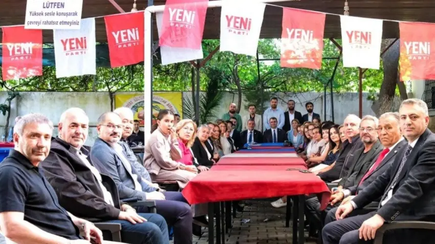 YENİ partililer