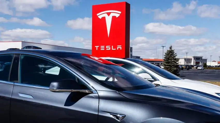 Tesla Model Y fiyatlarına zam geldi! Üç versiyonun etiketi değişti haberinin görseli