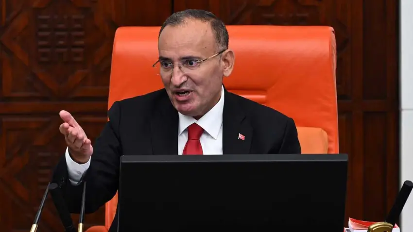 Bekir Bozdağ TBMM Başkanvekilliği görevinden istifa etti haberinin görseli
