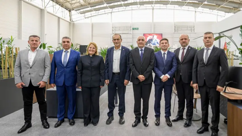 İzmir ile Kırcaali arasında kardeşlik bağları güçleniyor haberinin görseli