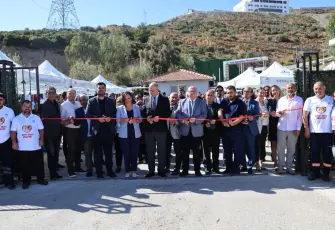 Karabağlar’da can dostlar için modern merkezler hizmete açıldı