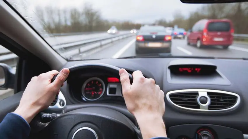 Teklif verildi: Otoyollarda hız sınırı 100 km/s mi olacak? haberinin görseli