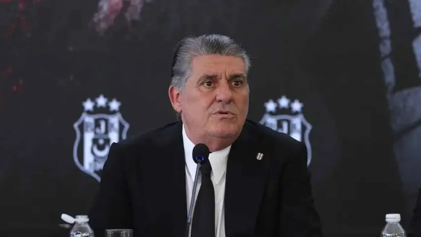 Beşiktaş'ta Serdal Adalı ve yönetimi mazbatalarını aldı haberinin görseli