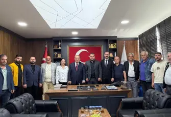 CHP Bornova’dan Pınarbaşı esnafına ziyaret